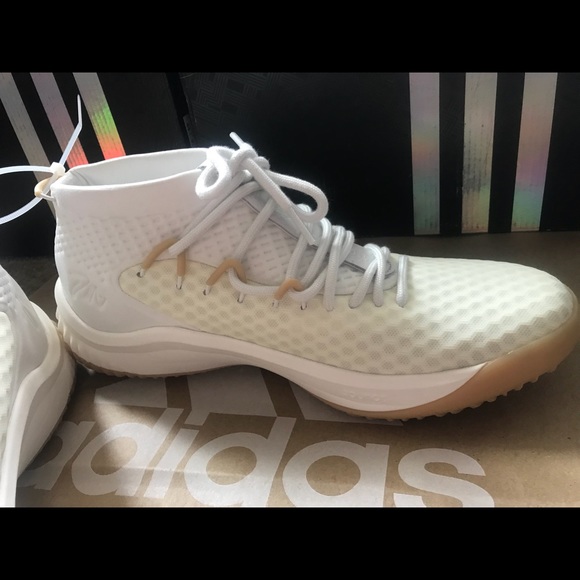 SOLD Authentic Dame 4 Legacy Shoes open box. New - Picture 5 of 8